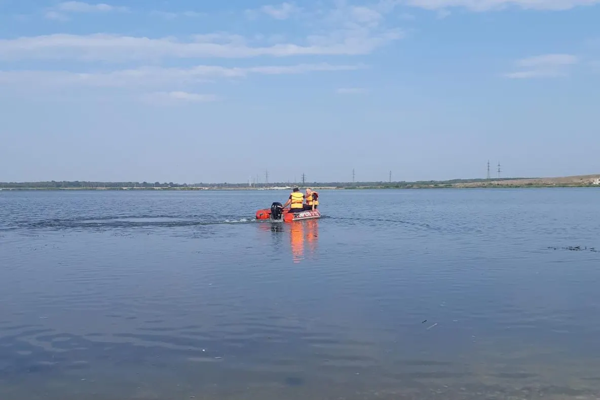 Acțiune de căutare a unui tânăr din Curtea de Argeș, înecat în Olt la Drăgănești - FOTO&amp;VIDEO