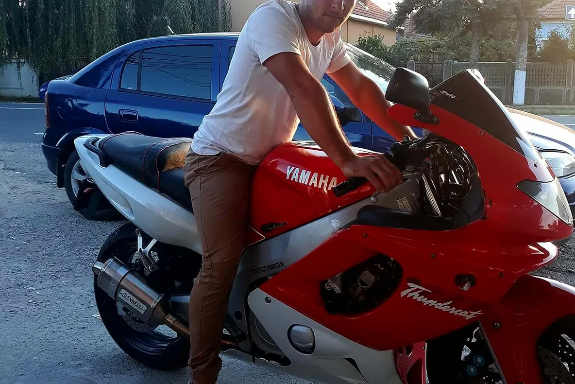 Sfârșit tragic pentru un motociclist din Olt care conducea deși avea permisul reținut