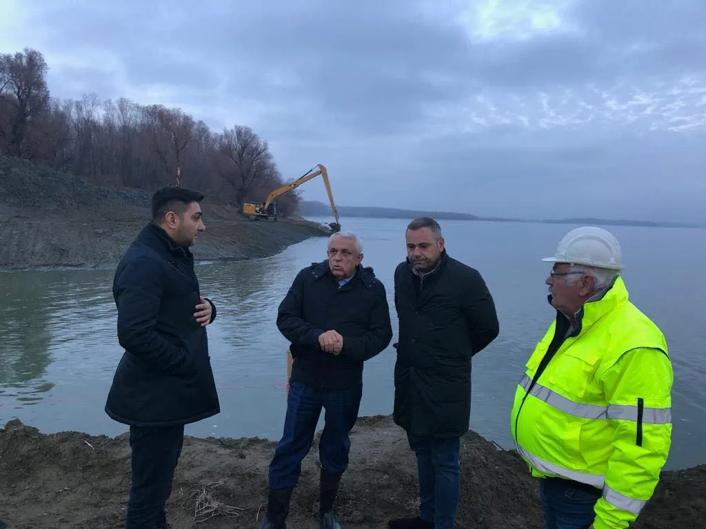 Daea a venit la Olt să dea startul unor lucrări la sistemul de irigaţii din zona Corabia