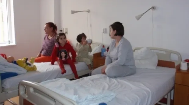 Val de pneumonii și viroze, în Olt. Peste 1300 de olteni au cerut ajutorul medicilor, iar 130 au fost internați