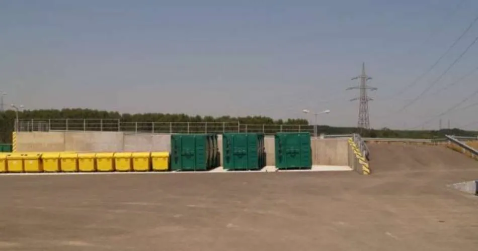 O firmă de salubritate dă în judecată Consiliul Județean și toate primăriile din Olt
