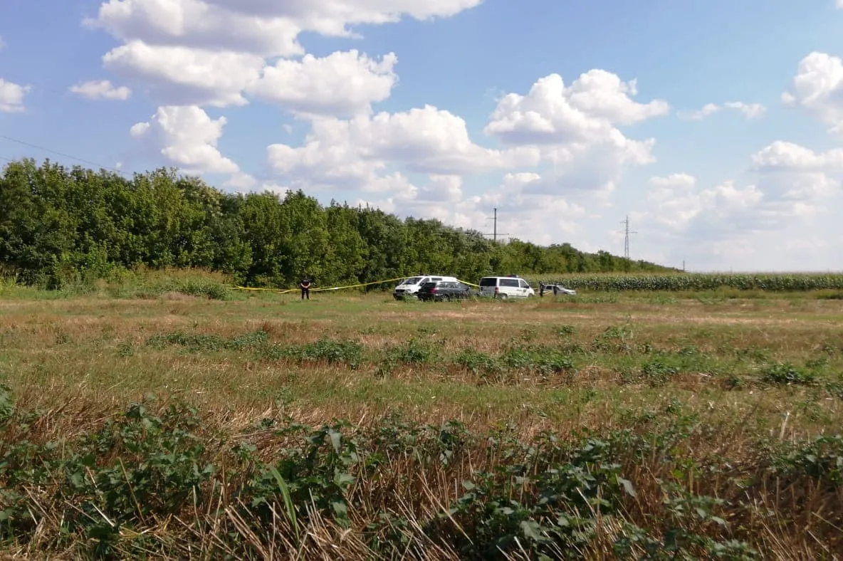 Alte fragmente osoase şi dinţi, găsite în pădurea de lângă Caracal, anunţă DIICOT