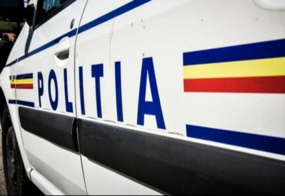 Poliţiştii din Olt, intervenţie în forţă la braconierii din judeţ. Au confiscat nouă câini ogari