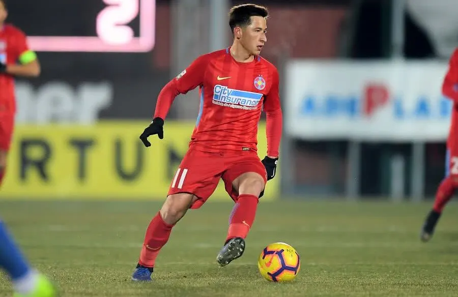 Un fotbalist celebru din România, victimă a hackerilor