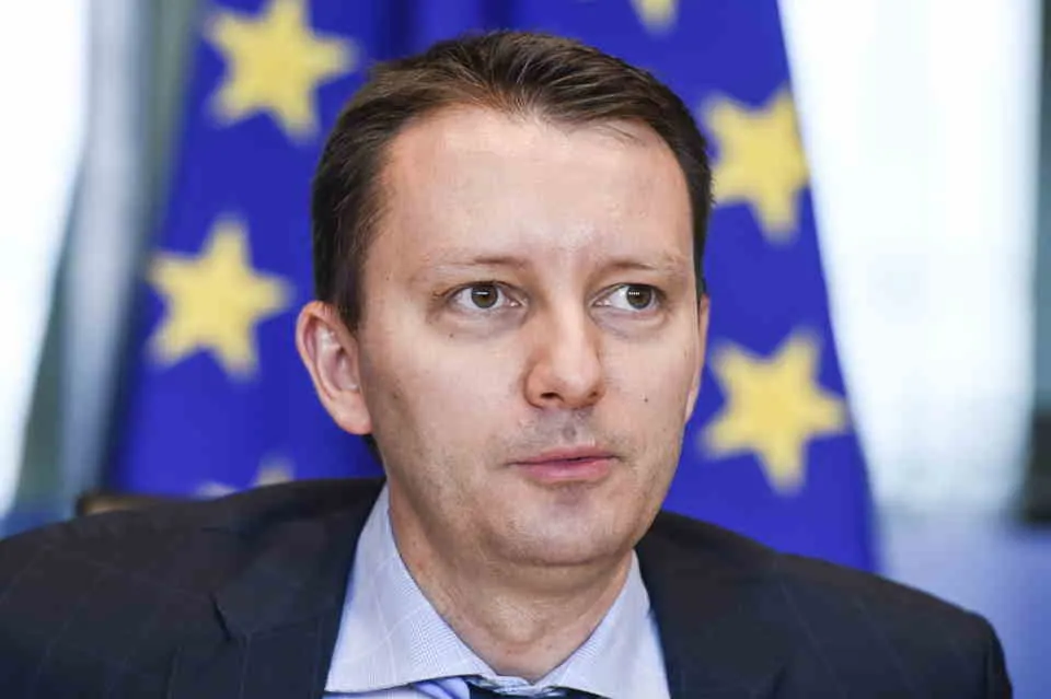 Siegfried Mureșan afirmă că în următoarele luni se va decide câte fonduri europene va primi România în următorii șapte ani: „Alegerea este simplă: fondurile europene pentru România sau guvern PSD”