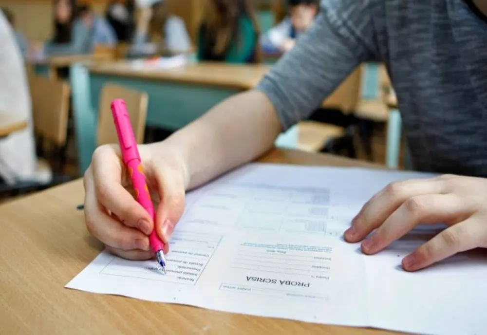 Un elev din Olt a lipsit de la proba scrisă a sesiunii speciale a Bacalaureatului