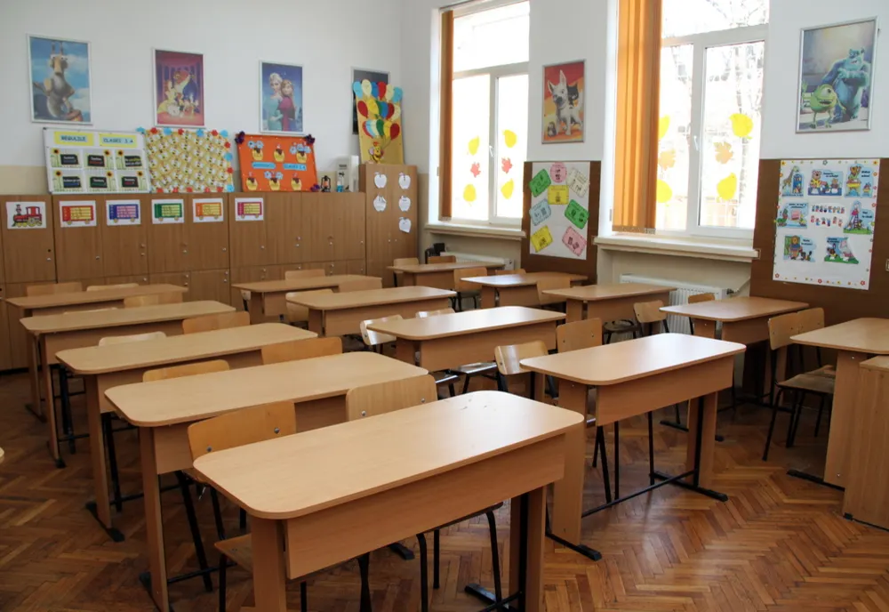 Zeci de profesori din Olt susţin Definitivatul, în condiţii de pandemie