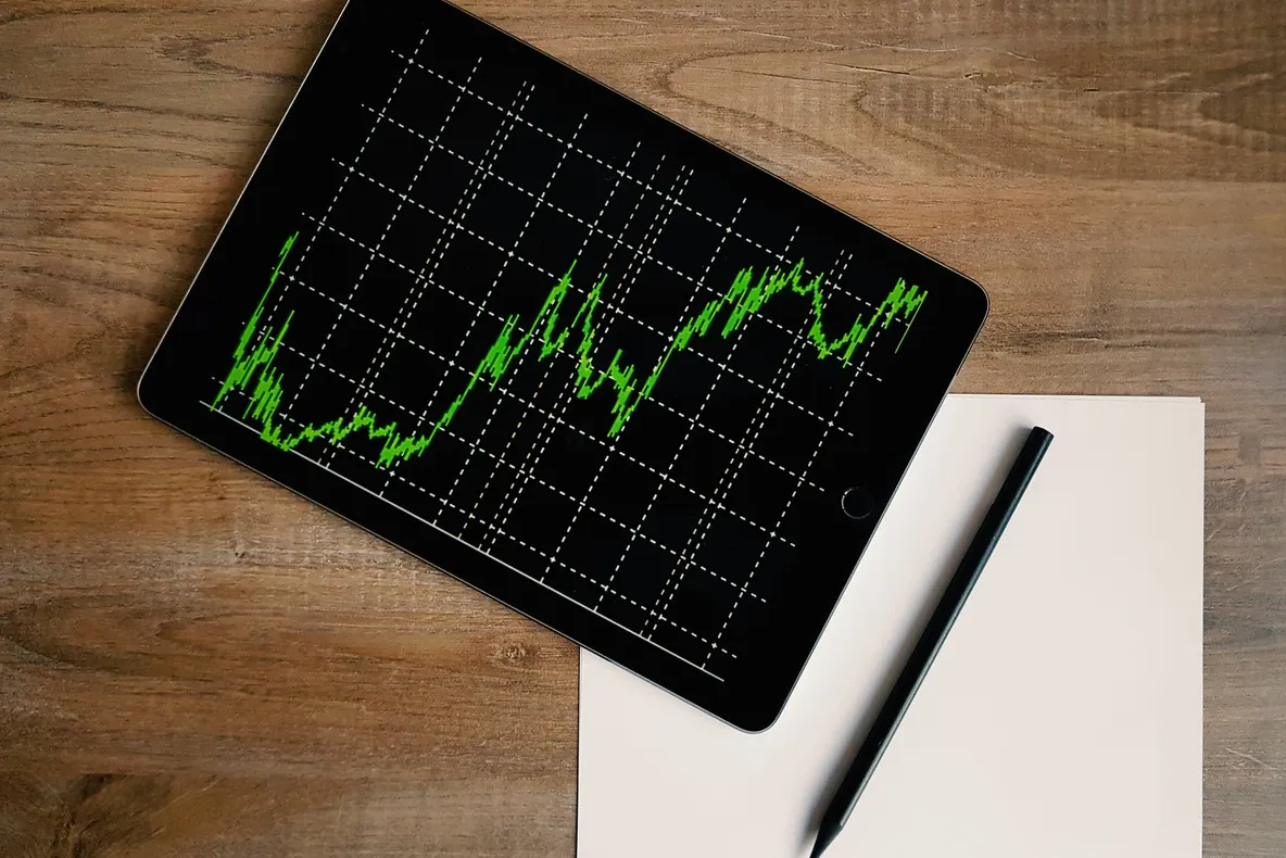 STUDIU TERMENE.RO: 9.48% dintre hotelurile și restaurantele din Olt solicită certificatul pentru situații de urgență. 7.22% aplică la programul IMM Invest (P)