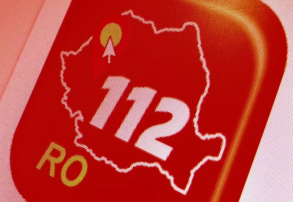 STS: Un bărbat din Olt a sunat la 112 de peste 9.500 de ori