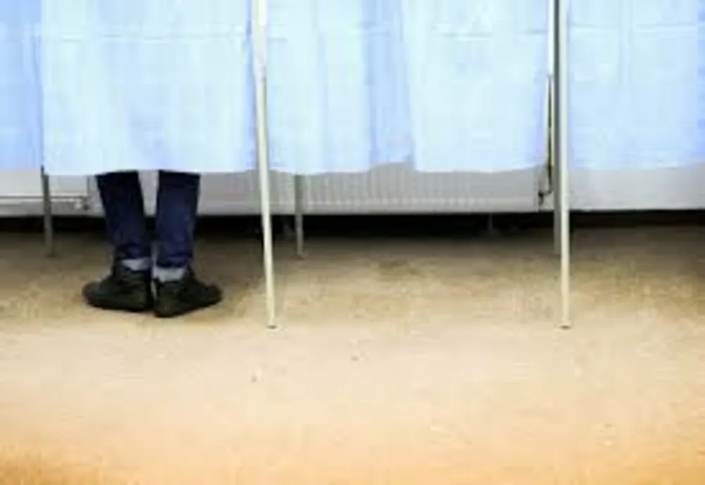 FRAUDĂ la vot, în judeţul Olt. Trei dosare penale deschise de poliţişti