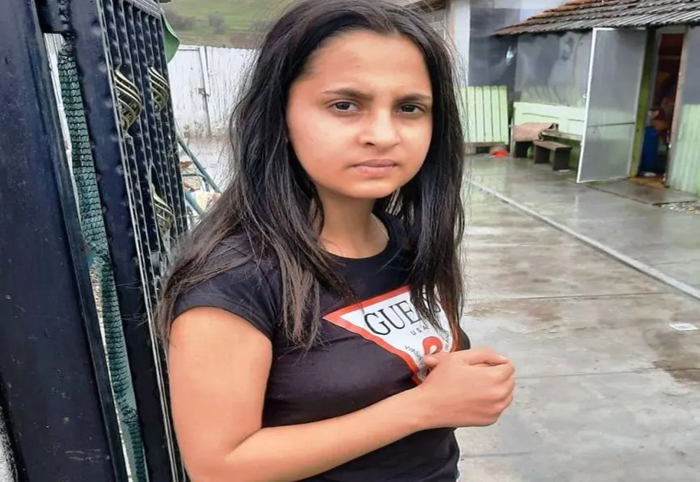 Adolescentă din comuna Ipoteşti, judeţul Olt, dată dispărută