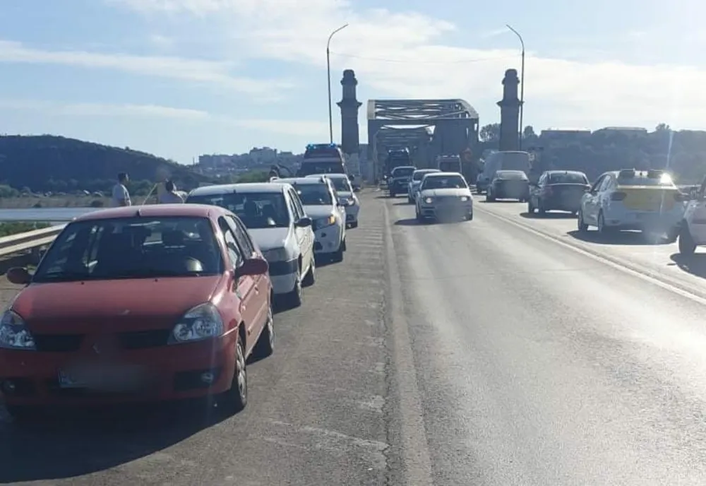 O persoană rănit într-un carambol, la ieşirea din Slatina spre Craiova