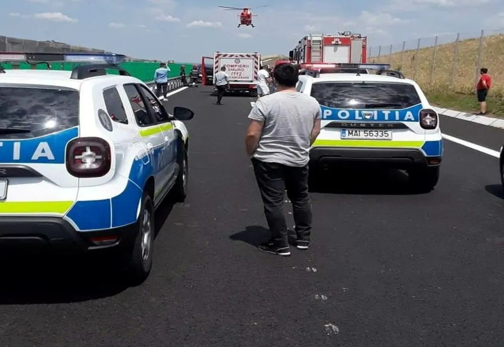 VIDEO. Accident provocat, pe Drumul Expres Craiova-Piteşti, de o şoferiţă care a mers patru kilometri pe contrasens