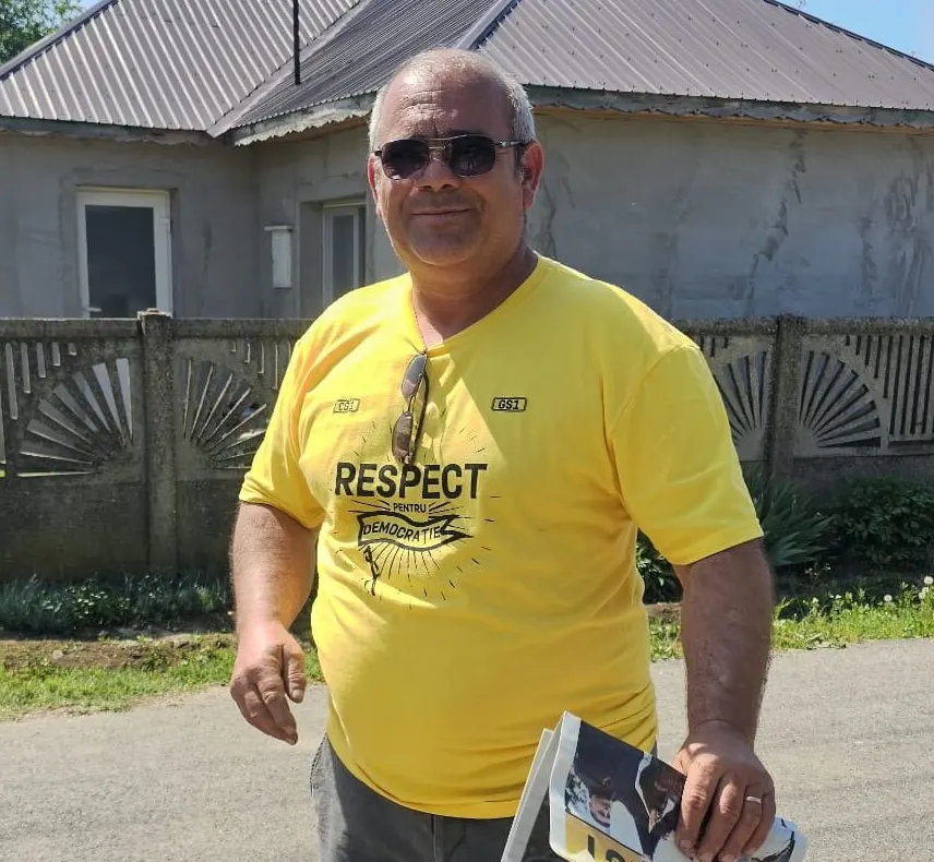 DUPĂ ANI DE TRADARE ȘI NEGLIJENȚĂ: MIHĂEȘTI ALEGE PÎRVA (BEBE) CONSTANTIN PENTRU PRIMĂRIE ȘI GEORGE SIMION LA PREZIDENȚIALE