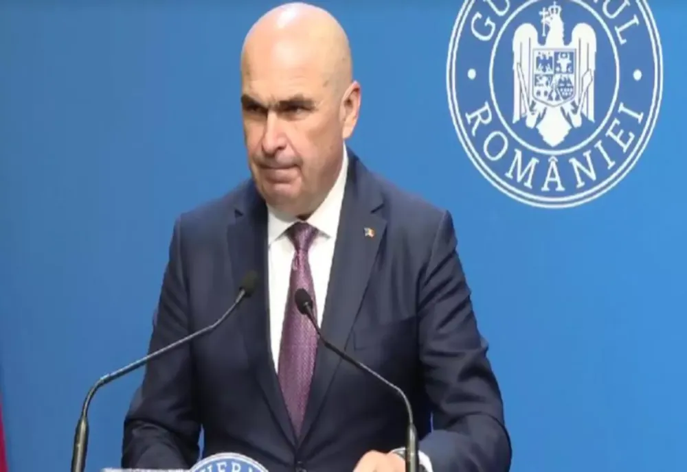 LIDERII COALIȚIEI SE REUNESC DE URGENȚĂ. IEȘIREA PSD DE LA GUVERNARE, DIN NOU PE MASĂ: ATACURI ÎN RAFALĂ LA PREMIERUL SĂRĂCIEI 