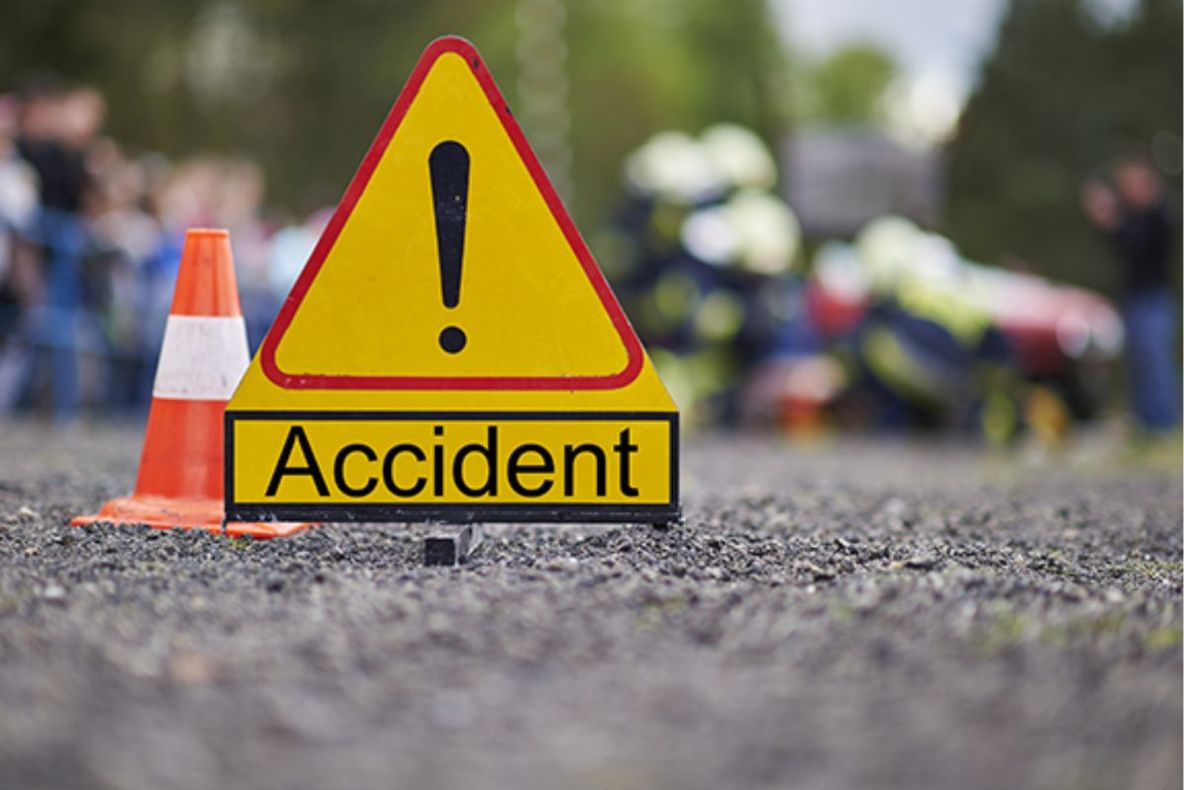 Accident la ieșirea din Slatina spre Valea Mare. Un motociclist a ajuns la spital cu un picior rupt