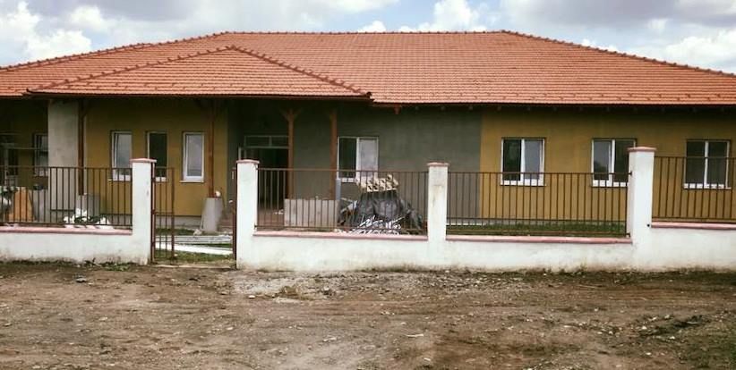 Americanii vin la Caracal să inaugureze creşa pe care au construit-o