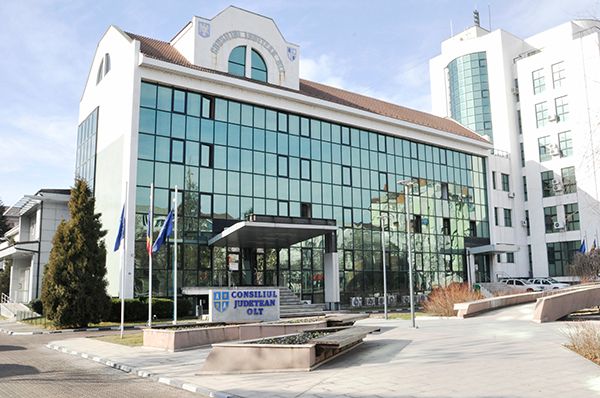 Consiliul Județean Olt împrumută 25 de milioane de la bancă. Ce investiții vor fi finanțate