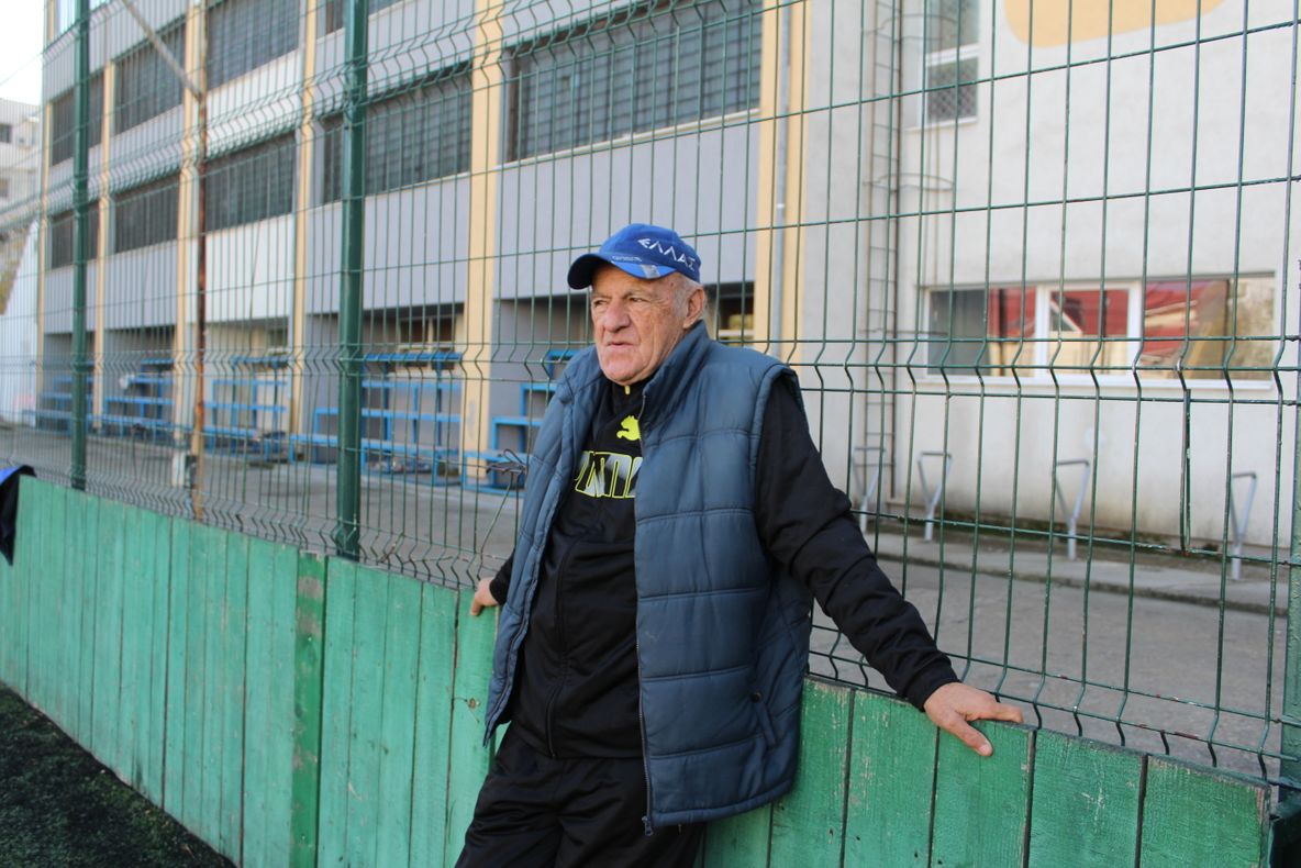 Antrenor: „Pe Dănciulescu, îmi amintesc că l-am bătut. Claudiu mai merita bătut. Luţu era cuminte, dar l-au stricat fetele profesioniste din Bucureşti“