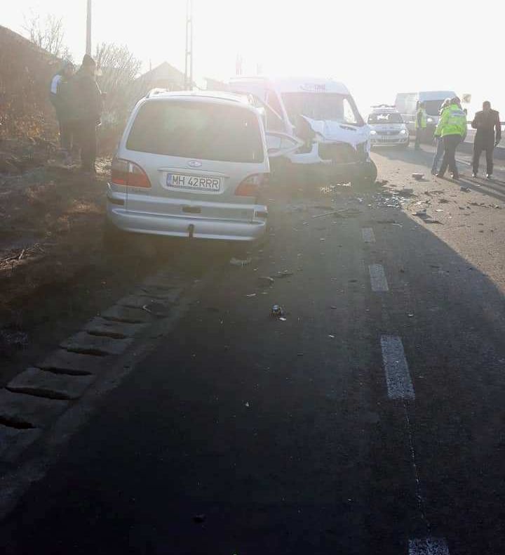 Un şofer din Balş, rănit într-un grav accident petrecut la Filiaşi
