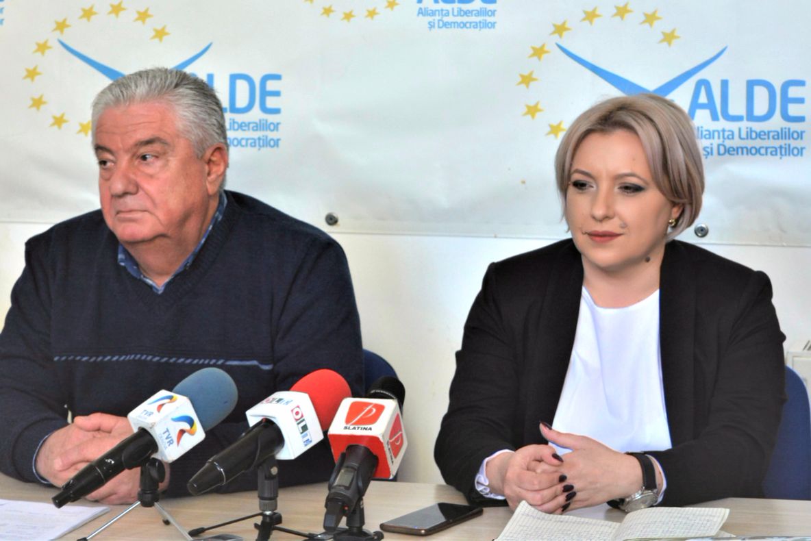 Pe cine susține organizația ALDE Olt la prezidențiale