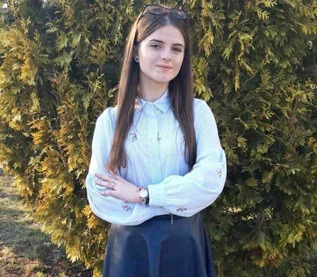 Scafandrii din trei judeţe caută trupul fetei ucise la Caracal, într-un lac din spatele casei suspectului