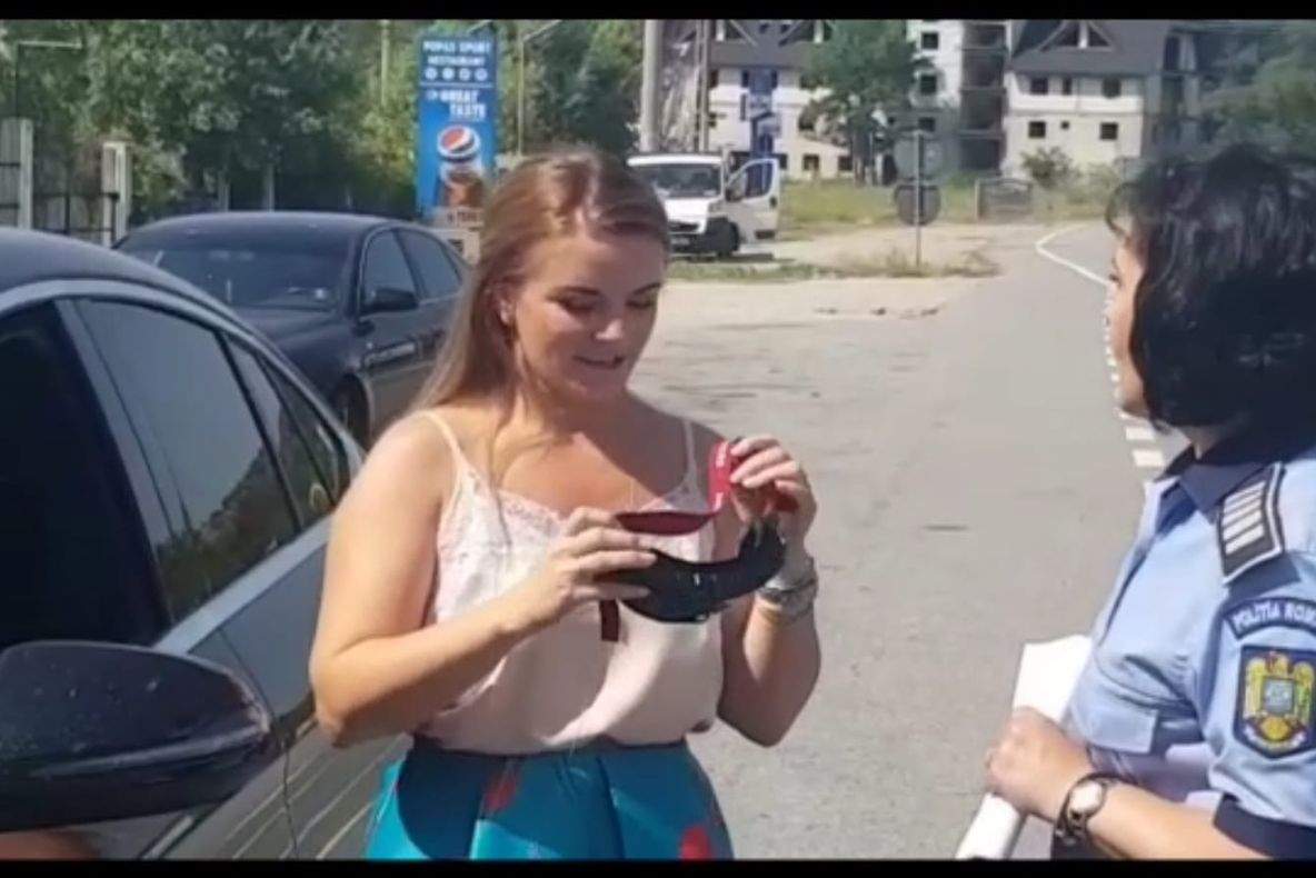 Cum a reacționat Marcela Fota când i s-au pus ochelarii care stimulează starea de ebritate- VIDEO
