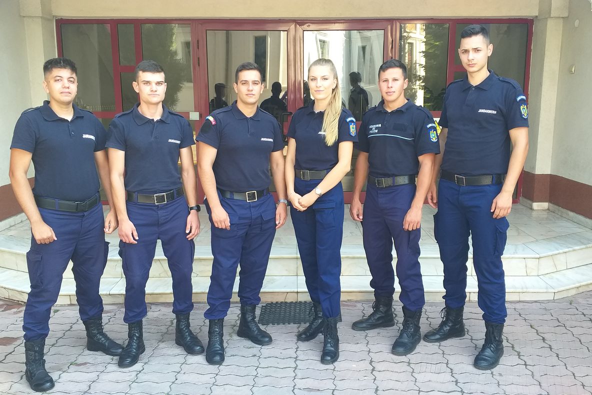 Studenți bucureșteni, în practică la o instituție din Olt