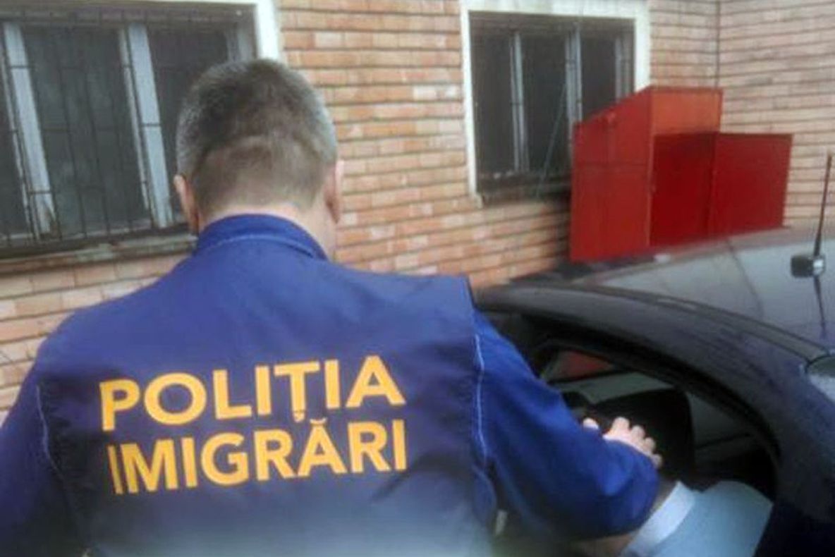 Slatina: Turc amendat şi obligat să părăsească ţara