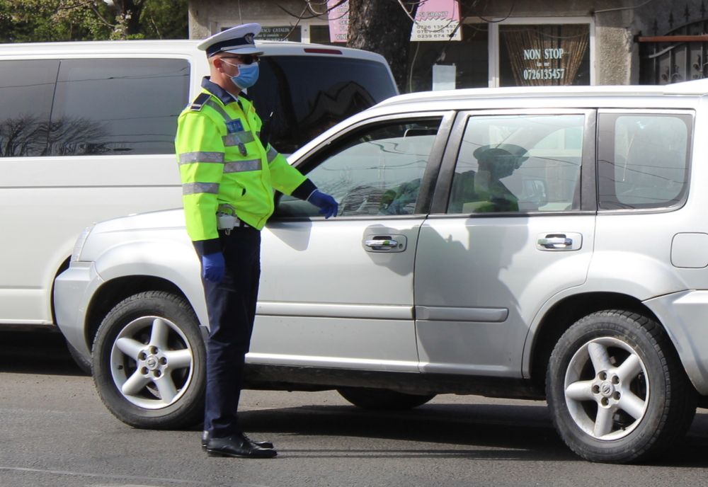 Număr-record de amenzi aplicate de poliţiştii din Olt, de la începutul Stării de Urgenţă