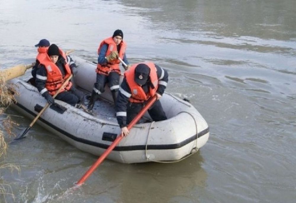 Cadavrul unei fete din Slatina, dispărute acum o săptămână, găsit în râul Olt