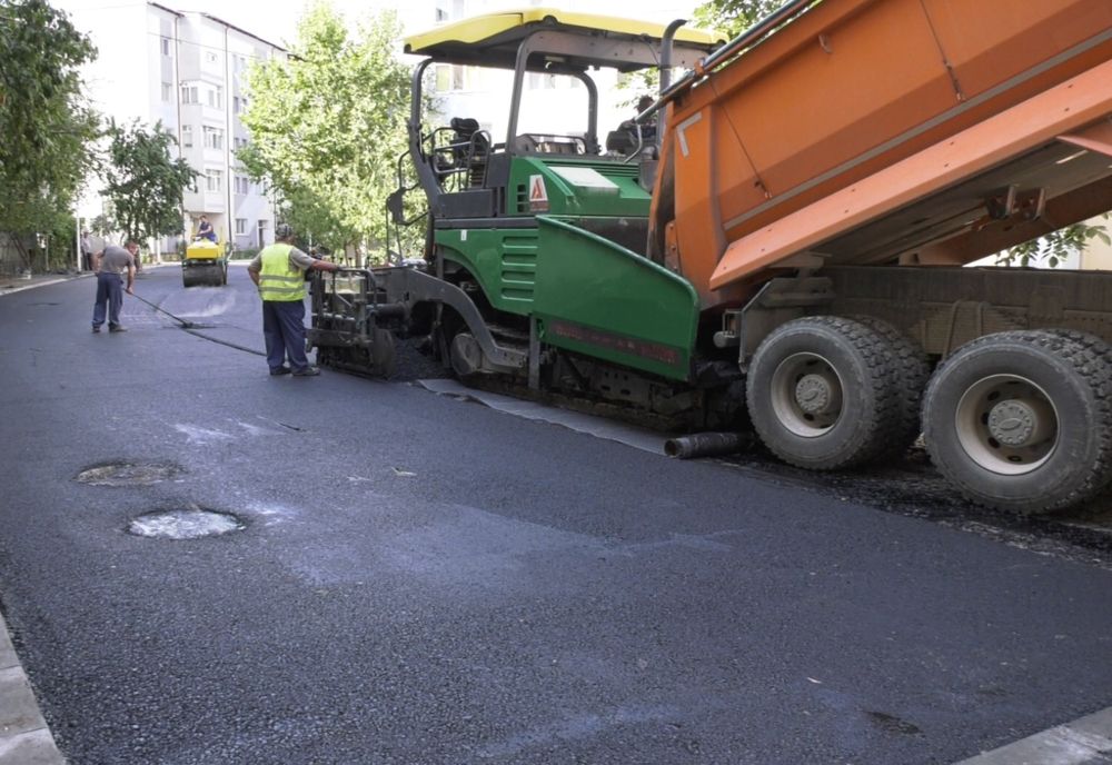Slatina: Lucrările de asfaltare a cartierului Steaua, finalizate înainte de termen