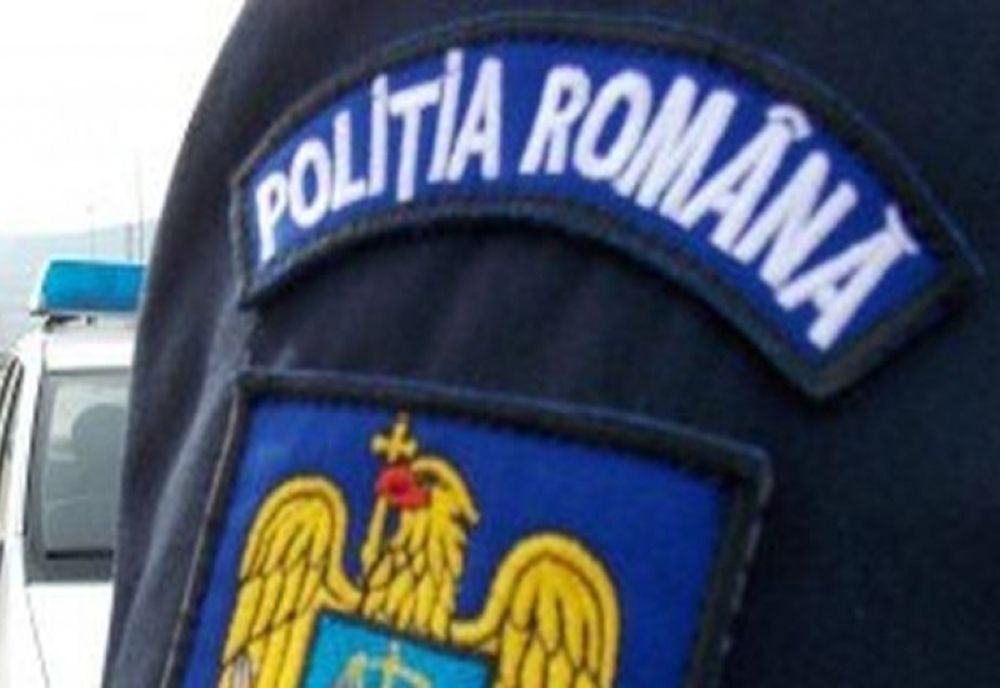 Olt: Un bărbat din Caracal, amendat de trei ori într-o lună, pentru distrugerea locuinţei sociale în care locuieşte