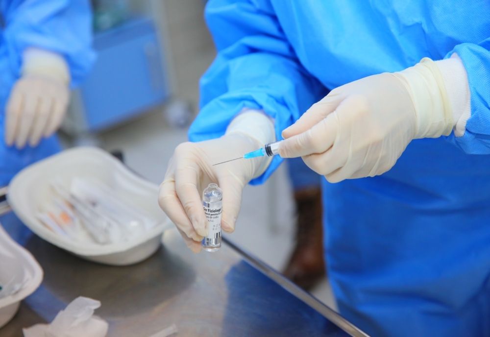 Peste 6.000 de olteni, vaccinaţi deja împotriva COVID-19. Câţi sunt pe lista de aşteptare