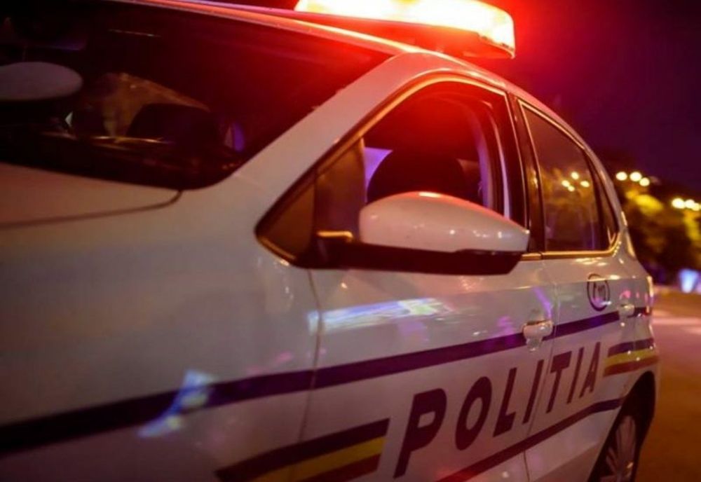 Aproape 2.500 de ţigarete fără timbru, găsite de poliţişti la o societate din Slatina