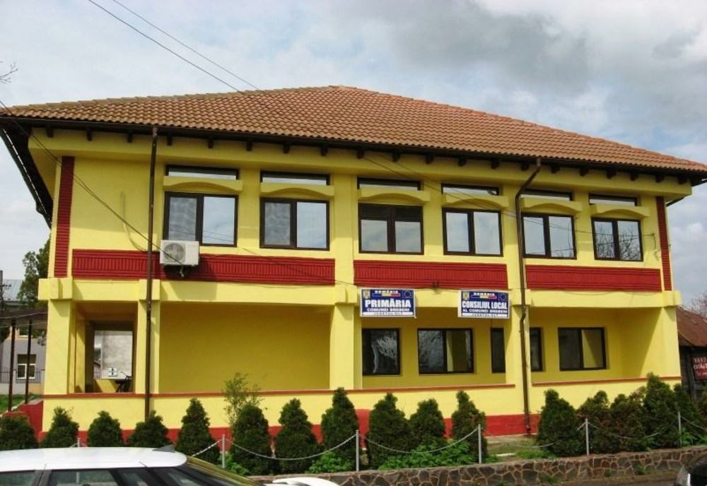  Iluminat public modernizat, într-o comună din Olt. Se trece la tehnologia LED