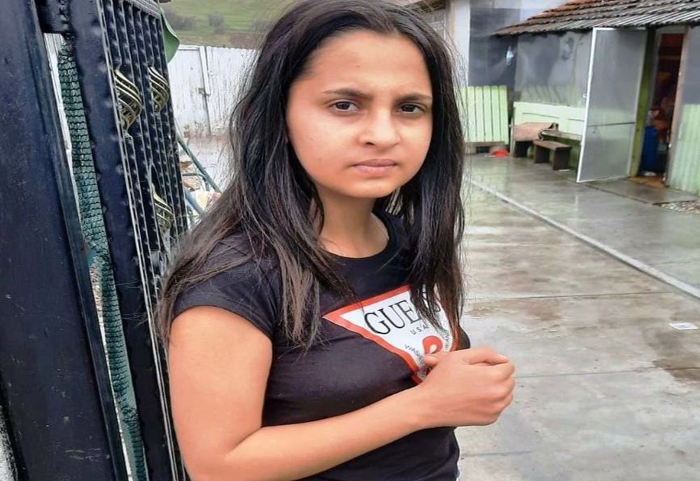 Adolescentă din comuna Ipoteşti, judeţul Olt, dată dispărută