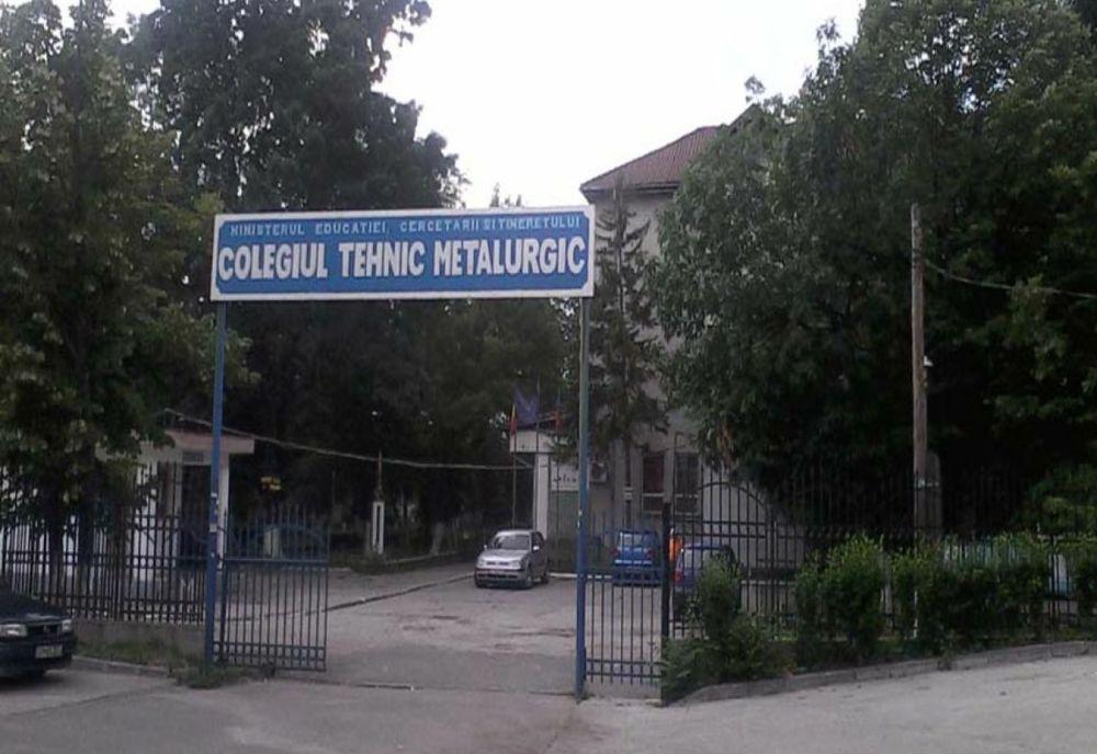 Concurs directori | Peste 240 candidaţi în judeţul Olt