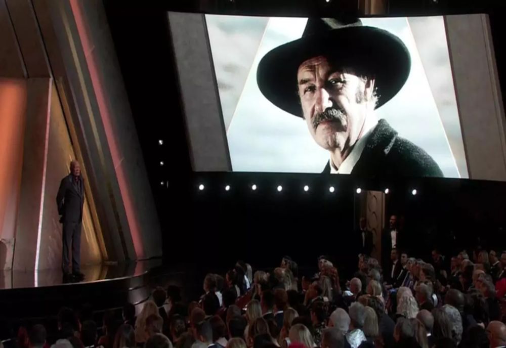 S-A STABILIT CUM A MURIT CELEBRUL ACTOR GENE HACKMAN