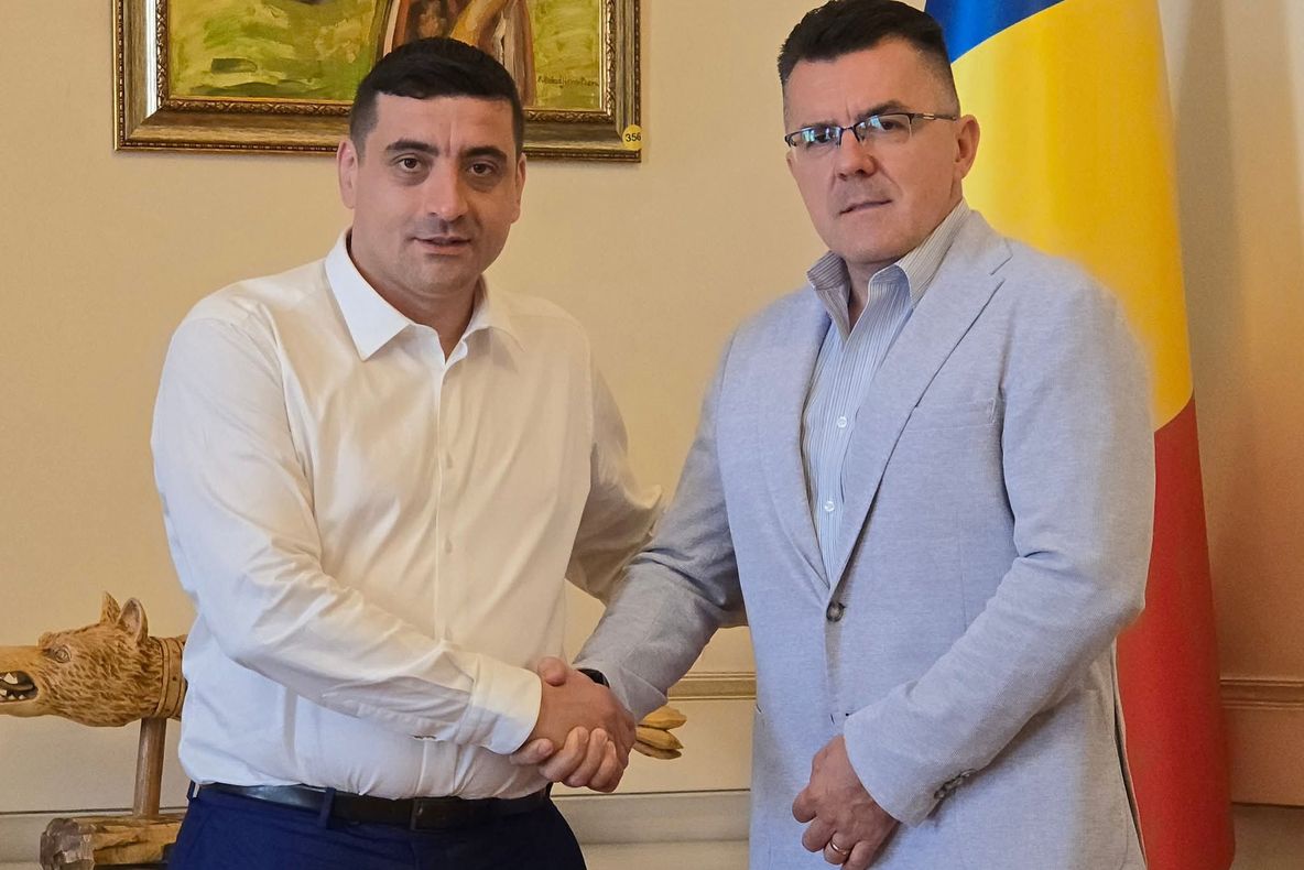 DAN DUNGACIU, NOUL CONSULTANT AUR PE RELAȚII EXTERNE. GEORGE SIMION: „BINE AI VENIT ACASĂ!”