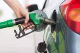 Șase benzinării, amendate de ANPC pentru că au majorat prețurile carburanților de mai multe ori într-o zi