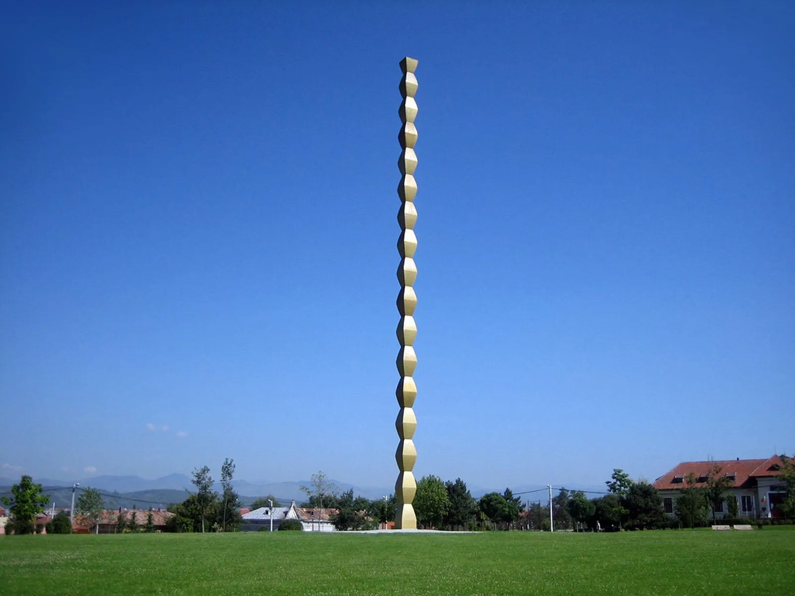 coloana_infinitului_tg_jiu_18644700