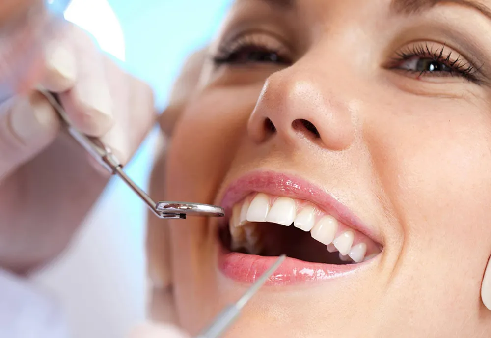 Stomatologii cer statului să finanțeze medicina dentară: "Suntem pe penultimul loc la nivelul UE la numărul de vizite la stomatolog"