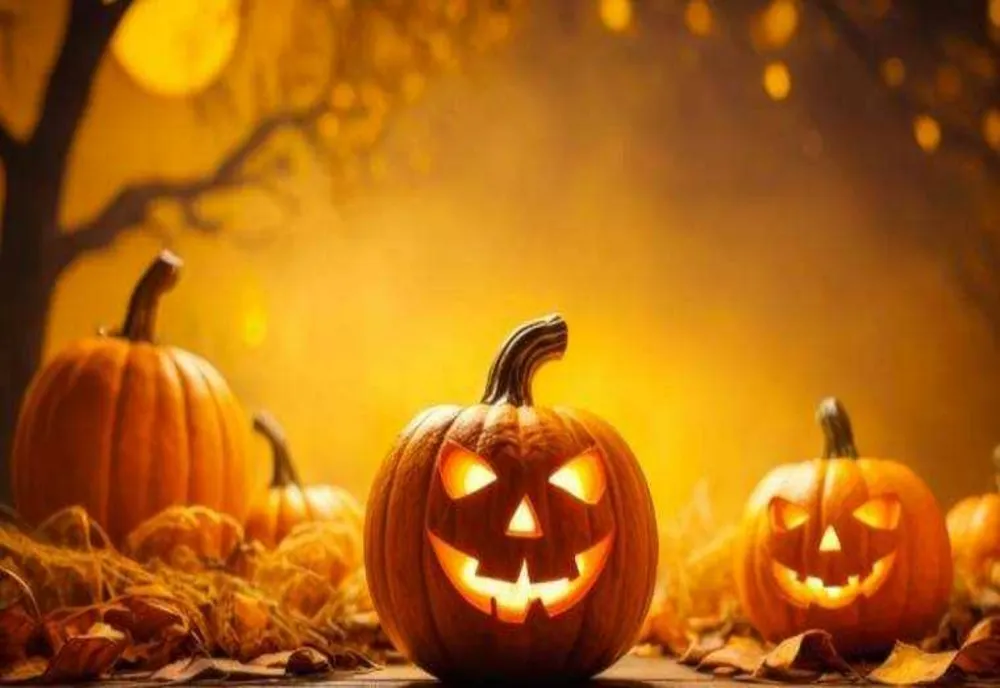 ISTORIA ȘI TRADIȚIILE SĂRBĂTORII DE HALLOWEEN