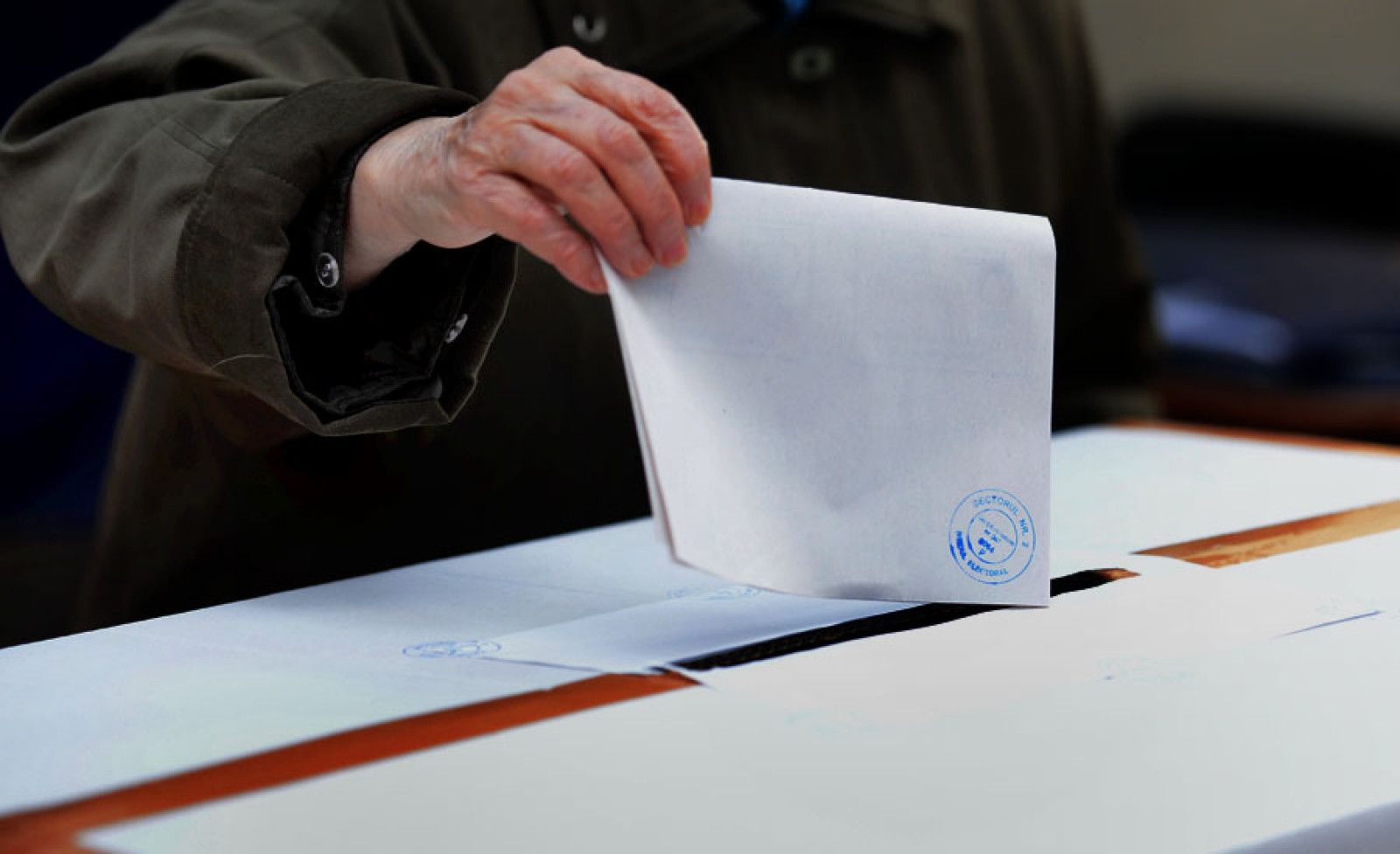 REFERENDUM.-BEC-prezenta-la-vot-la-ora-16.00-378