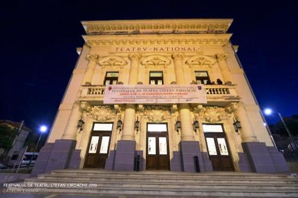 festivalul-de-teatru-stefan-iordache-spectacolul-saftita-marius-mihalache-si-tambalul-sau-fermecat-46759
