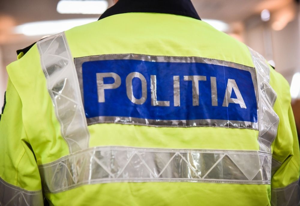 Poliţiştii din Olt, "ocupaţi" în weekend. Au aplicat sute de amenzi