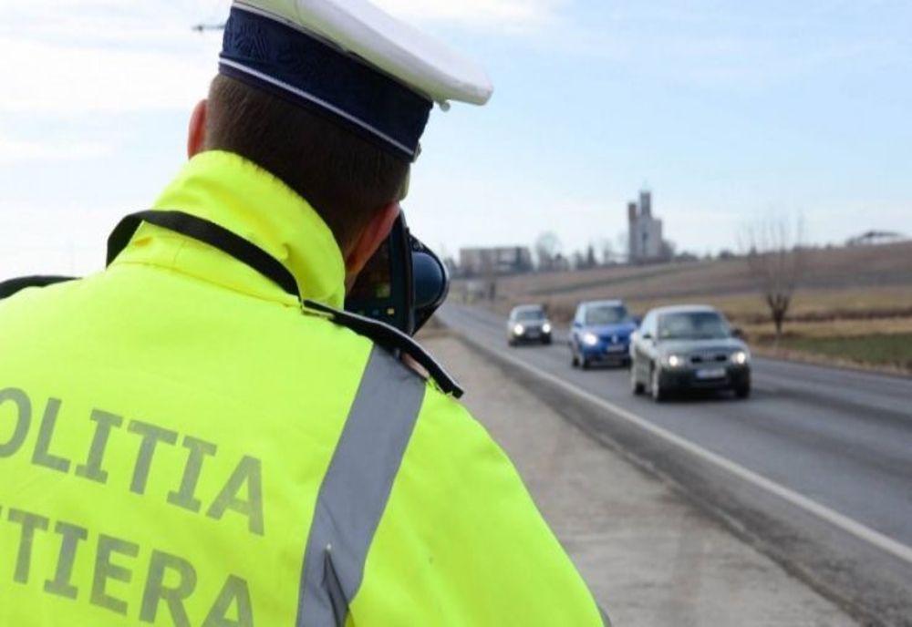 Şofer din Olt, prins de radar cu 220 km/oră