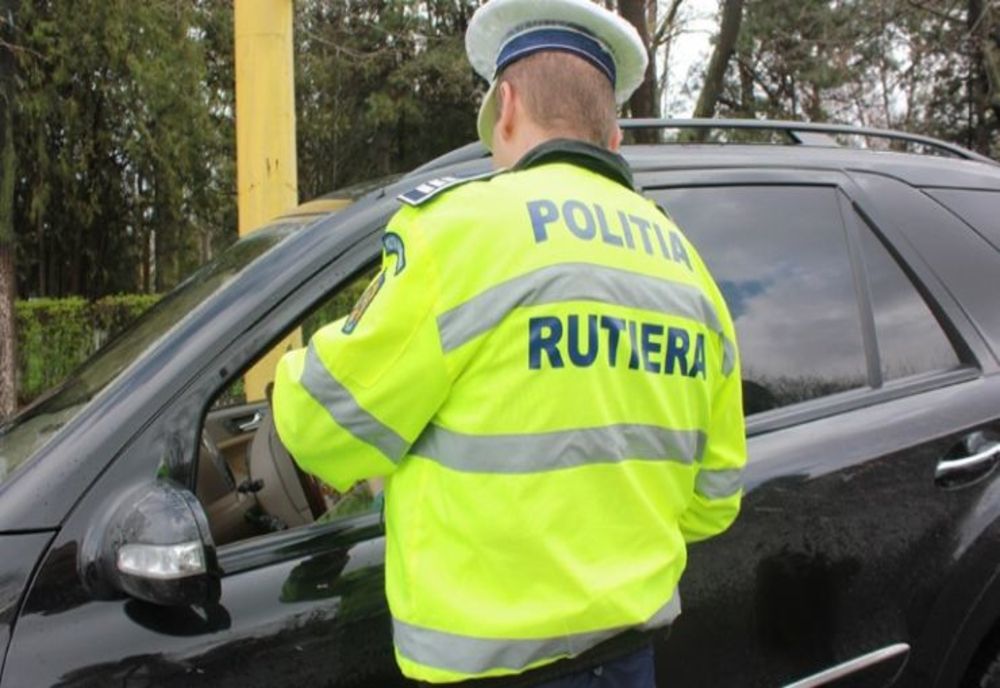Șofer cercetat după ce a modificat data din ITP-ul mașinii. A fost depistat de către polițiștii craioveni