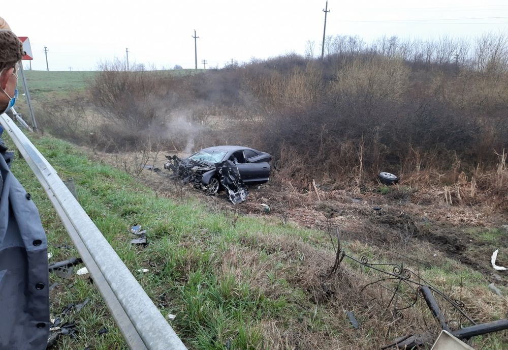 Olt: Accident GRAV la Strejeşti. Un tânăr a ajuns la spital